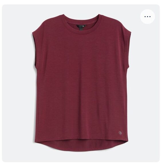 MPG Sport  Women's Burgundy Dynamic Crew Neck Cap Sleeve T-Shirt Small - Picture 1 of 14